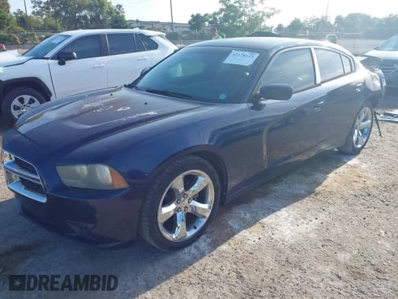 2014 Dodge Charger SXT Plus with VIN 2C3CDXHG5EH254435, listed as a IAAI auction lot 42178122 with 120,622 mi miles and . Bid and sale history available at DreamBid. Image 2.