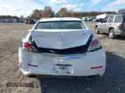 ✅ 2012 Acura TL Auto • VIN: 19UUA8F29CA036775 • Lot: 43542998. Wystawiony na IAAI z przebiegiem 176 989 mil. Bezpłatny archiwum sprzedaży aukcyjnych z USA i szczegółowy raport historii pojazdu na DreamBid. Zdjęcie 16.