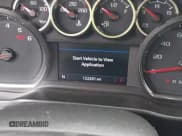 ✅ 2021 Chevrolet Silverado 1500 RST • VIN: 3GCUYEEDXMG230939 • Lot: 42257836. Wystawiony na IAAI z przebiegiem 122 201 mil. Bezpłatny archiwum sprzedaży aukcyjnych z USA i szczegółowy raport historii pojazdu na DreamBid. Zdjęcie 16.