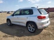 ✅ 2017 Volkswagen Tiguan Sport • VIN: WVGUV7AXXHK036619 • Lot: 52756865. Wystawiony na Copart z przebiegiem 72 614 mil. Bezpłatny archiwum sprzedaży aukcyjnych z USA i szczegółowy raport historii pojazdu na DreamBid. Zdjęcie 2.
