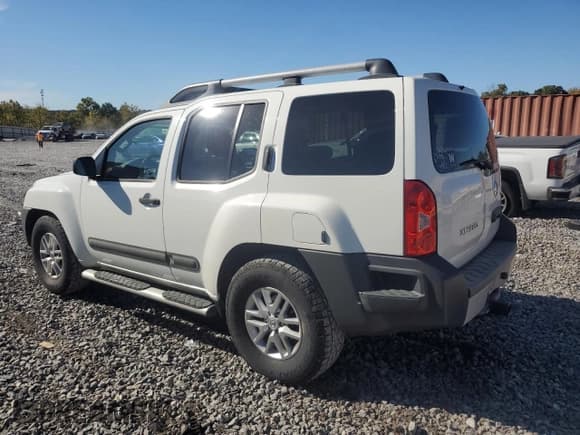 ✅ 2014 Nissan Xterra S • VIN: 5N1AN0NU3EN807152 • Lot: 82724805. Wystawiony na Copart z przebiegiem 145 757 mil. Bezpłatny archiwum sprzedaży aukcyjnych z USA i szczegółowy raport historii pojazdu na DreamBid. Zdjęcie 2.