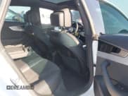 ✅ 2023 Audi A5 Sportback S line Premium Plus • VIN: WAUFACF5XPA046156 • Lot: 42833631. Wystawiony na IAAI z przebiegiem 23 939 mil. Bezpłatny archiwum sprzedaży aukcyjnych z USA i szczegółowy raport historii pojazdu na DreamBid. Zdjęcie 8.