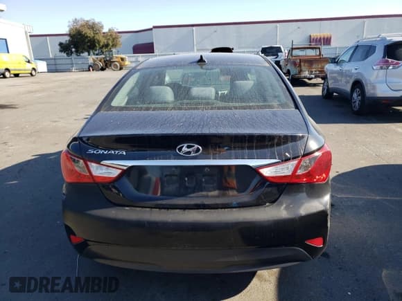 ✅ 2014 Hyundai Sonata GLS • VIN: 5NPEB4AC5EH941339 • Lot: 72471164. Listed on Copart with 111,293 mi. Free auction sales archive from the USA and detailed vehicle history report at DreamBid. Image 6.
