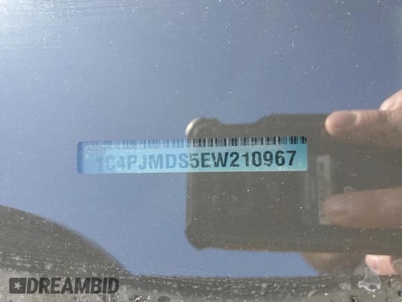 ✅ 2014 Jeep Cherokee Limited • VIN: 1C4PJMDS5EW210967 • Lot: 90636255. Listed on Copart with 197,359 mi. Free auction sales archive from the USA and detailed vehicle history report at DreamBid. Image 13.