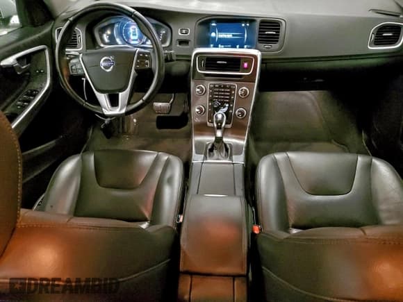 ✅ 2015 Volvo S60 T5 Premier • VIN: YV1612TK3F2352805 • Lot: 95750435. Listed on Copart with 172,199 mi. Free auction sales archive from the USA and detailed vehicle history report at DreamBid. Image 8.