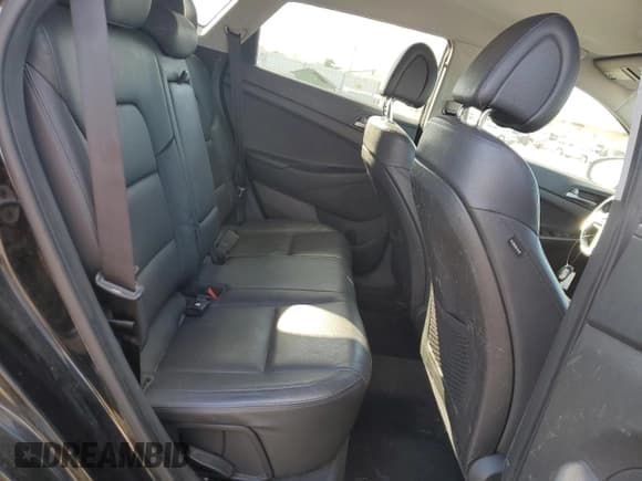 ✅ 2016 Hyundai Tucson Sport • VIN: KM8J3CA24GU084769 • Lot: 89664065. Listed on Copart with 107,289 mi. Free auction sales archive from the USA and detailed vehicle history report at DreamBid. Image 11.