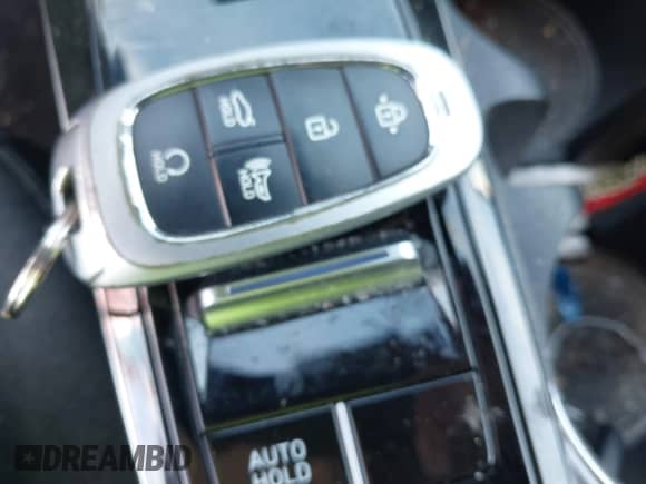 ✅ 2020 Hyundai Sonata SEL • VIN: 5NPEF4JA0LH044770 • Lot: 43231524. Wystawiony na IAAI z przebiegiem 44 400 mil mil. Skorzystaj z bezpłatnego archiwum sprzedaży aukcyjnych z USA i zobacz szczegółowy raport historii pojazdu na DreamBid. Zdjęcie 11.