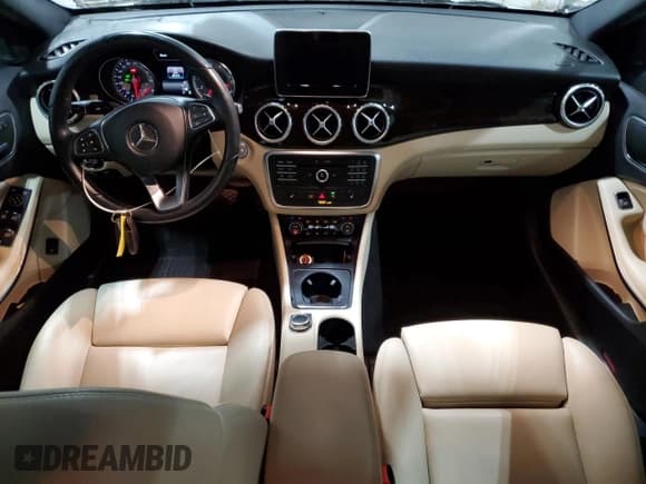 ✅ 2016 Mercedes-Benz GLA 250 • VIN: WDCTG4EB1GJ266202 • Lot: 91970215. Listed on Copart with 83,116 mi. Free auction sales archive from the USA and detailed vehicle history report at DreamBid. Image 8.