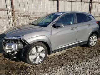 ✅ 2020 Hyundai Kona Limited • VIN: KM8K33AG3LU083235 • Лот: 76366673. Опубликован ранее на Copart с пробегом 26 931 миль. Бесплатный доступ к архиву аукционных продаж из США и подробный отчёт об истории автомобиля на DreamBid. Изображение 1.