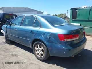 2006 Hyundai Sonata GLS z VIN 5NPEU46F56H154227, wystawiony jako IAAI lot #43072201 z przebiegiem Nie podano mil oraz . Historia ofert i sprzedaży dostępna na DreamBid. Obrazek 3.