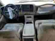 2001 Chevrolet Suburban LS с VIN 1GNFK16T11J242262, выставлен на аукционе Copart как лот 66717304 с пробегом 170 565 миль миль и Списание • Salvage title. История ставок и продаж доступна на DreamBid. Изображение 8.