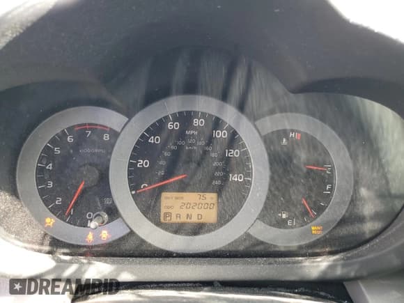 ✅ 2008 Toyota RAV4 • VIN: JTMBK33V185054062 • Лот: 92129825. Опубликован ранее на Copart с пробегом 202 000 миль. Бесплатный доступ к архиву аукционных продаж из США и подробный отчёт об истории автомобиля на DreamBid. Изображение 9.