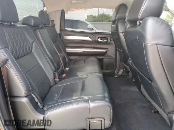 ✅ 2021 Toyota Tundra Platinum • VIN: 5TFAY5F18MX976664 • Lot: 70635195. Wystawiony na Copart z przebiegiem 66 264 mil. Bezpłatny archiwum sprzedaży aukcyjnych z USA i szczegółowy raport historii pojazdu na DreamBid. Zdjęcie 10.