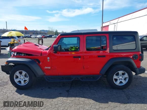 ✅ 2021 Jeep Wrangler Unlimited Sport S • VIN: 1C4HJXDN1MW531032 • Лот: 41884577. Опубликован ранее на IAAI с пробегом 29 125 миль. Бесплатный доступ к архиву аукционных продаж из США и подробный отчёт об истории автомобиля на DreamBid. Изображение 14.