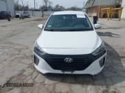 ✅ 2017 Hyundai Ioniq SEL • VIN: KMHC75LC7HU028387 • Lot: 41827441. Wystawiony na IAAI z przebiegiem 72 370 mil. Bezpłatny archiwum sprzedaży aukcyjnych z USA i szczegółowy raport historii pojazdu na DreamBid. Zdjęcie 12.