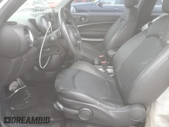 ✅ 2013 MINI Paceman S ALL4 • VIN: WMWSS7C5XDWN71577 • Lot: 90248415. Wystawiony na Copart z przebiegiem Nie podano. Bezpłatny archiwum sprzedaży aukcyjnych z USA i szczegółowy raport historii pojazdu na DreamBid. Zdjęcie 7.