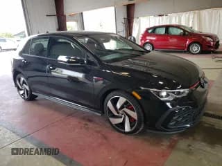 ✅ 2024 Volkswagen Golf GTI S • VIN: WVWGA7CD3RW128276 • Лот: 65328484. Опубликован ранее на Copart с пробегом 8 344 миль. Бесплатный доступ к архиву аукционных продаж из США и подробный отчёт об истории автомобиля на DreamBid. Изображение 4.