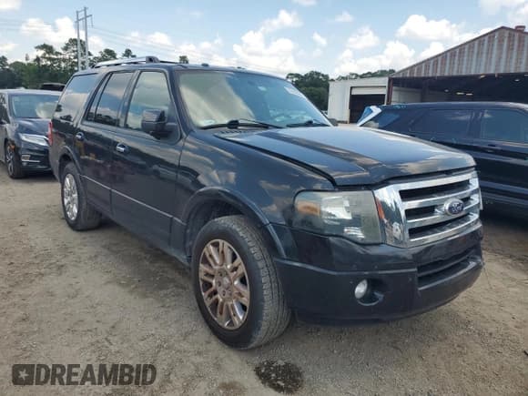 ✅ 2013 Ford Expedition Limited • VIN: 1FMJU1K54DEF66416 • Lot: 67096305. Wystawiony na Copart z przebiegiem 195 692 mil. Bezpłatny archiwum sprzedaży aukcyjnych z USA i szczegółowy raport historii pojazdu na DreamBid. Zdjęcie 4.
