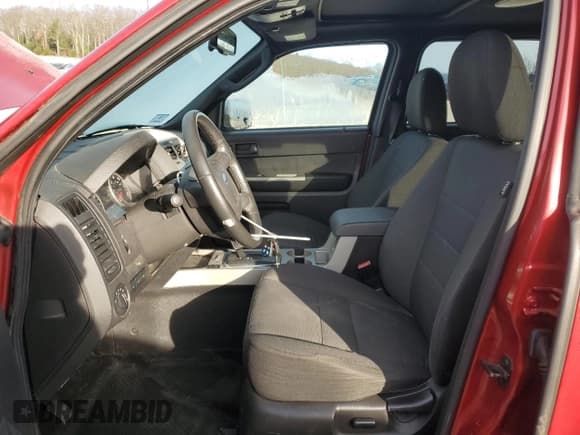 ✅ 2010 Ford Escape XLT • VIN: 1FMCU9DG3AKD24042 • Лот: 93752115. Опубликован ранее на Copart с пробегом 137 466 миль. Бесплатный доступ к архиву аукционных продаж из США и подробный отчёт об истории автомобиля на DreamBid. Изображение 7.