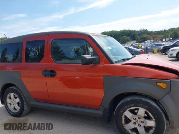 ✅ 2005 Honda Element EX • VIN: 5J6YH27615L026396 • Лот: 43176081. Опубликован ранее на IAAI с пробегом 144 821 миль. Бесплатный доступ к архиву аукционных продаж из США и подробный отчёт об истории автомобиля на DreamBid. Изображение 13.