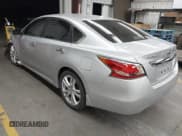 ✅ 2015 Nissan Altima SL • VIN: 1N4BL3AP6FC197220 • Лот: 42603662. Опубликован ранее на IAAI с пробегом 116 884 миль. Бесплатный доступ к архиву аукционных продаж из США и подробный отчёт об истории автомобиля на DreamBid. Изображение 3.