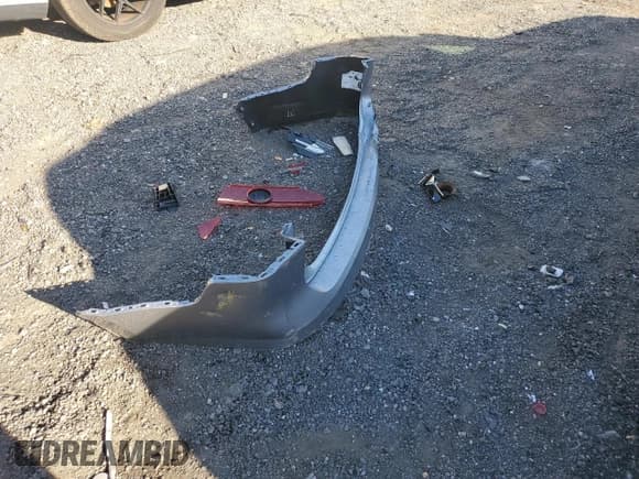 ✅ 2025 Volkswagen Atlas SE • VIN: 1V2HR2CA5SC559505 • Лот: 85304775. Опубликован ранее на Copart с пробегом 7 576 миль. Бесплатный доступ к архиву аукционных продаж из США и подробный отчёт об истории автомобиля на DreamBid. Изображение 13.