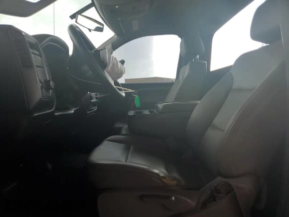 ✅ 2016 Chevrolet Silverado 2500HD Work Truck • VIN: 1GC0CUEGXGZ249142 • Лот: 63305605. Опубликован ранее на Copart с пробегом 181 234 миль. Бесплатный доступ к архиву аукционных продаж из США и подробный отчёт об истории автомобиля на DreamBid. Изображение 7.