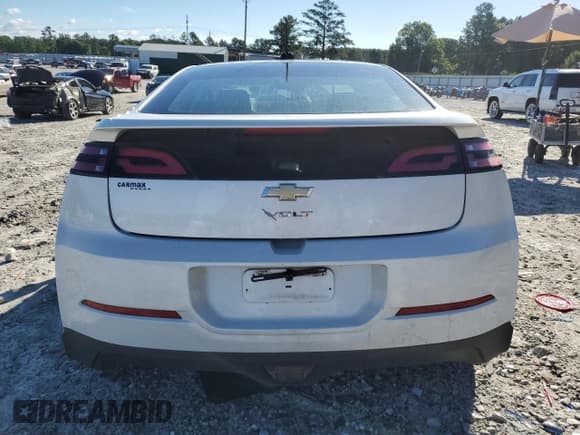 ✅ 2015 Chevrolet Volt • VIN: 1G1RB6E48FU118095 • Lot: 62357754. Wystawiony na Copart z przebiegiem 79 094 mil. Bezpłatny archiwum sprzedaży aukcyjnych z USA i szczegółowy raport historii pojazdu na DreamBid. Zdjęcie 6.
