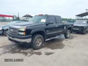 ✅ 2007 Chevrolet Silverado 2500HD LT2 • VIN: 1GCHK29D27E120474 • Лот: 42763588. Опубликован ранее на IAAI с пробегом 253 514 миль. Бесплатный доступ к архиву аукционных продаж из США и подробный отчёт об истории автомобиля на DreamBid. Изображение 2.
