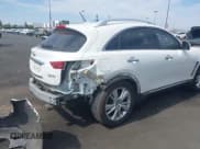 ✅ 2015 Infiniti QX70 • VIN: JN8CS1MU9FM381282 • Lot: 42783875. Wystawiony na IAAI z przebiegiem 154 178 mil. Bezpłatny archiwum sprzedaży aukcyjnych z USA i szczegółowy raport historii pojazdu na DreamBid. Zdjęcie 6.