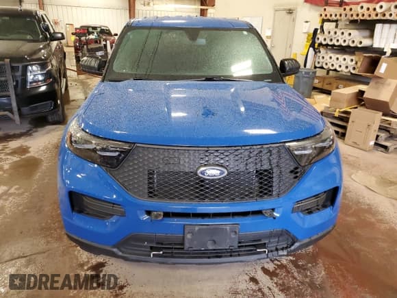 ✅ 2021 Ford Police Interceptor Utility • VIN: 1FM5K8AW1MNA19128 • Lot: 93094895. Wystawiony na Copart z przebiegiem 94 192 mil. Bezpłatny archiwum sprzedaży aukcyjnych z USA i szczegółowy raport historii pojazdu na DreamBid. Zdjęcie 5.