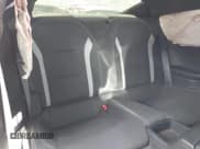 ✅ 2019 Chevrolet Camaro 1LT • VIN: 1G1FB1RS7K0153162 • Lot: 42947520. Wystawiony na IAAI z przebiegiem 72 458 mil. Bezpłatny archiwum sprzedaży aukcyjnych z USA i szczegółowy raport historii pojazdu na DreamBid. Zdjęcie 8.