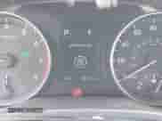 2018 Hyundai Elantra Value Edition z VIN 5NPD84LF3JH220108, wystawiony jako IAAI lot #43124055 z przebiegiem 54 805 mil mil oraz . Historia ofert i sprzedaży dostępna na DreamBid. Obrazek 16.