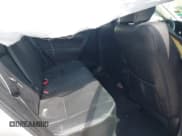 ✅ 2014 Toyota Corolla L • VIN: 5YFBURHE3EP072177 • Lot: 43179766. Wystawiony na IAAI z przebiegiem 114 789 mil. Bezpłatny archiwum sprzedaży aukcyjnych z USA i szczegółowy raport historii pojazdu na DreamBid. Zdjęcie 8.