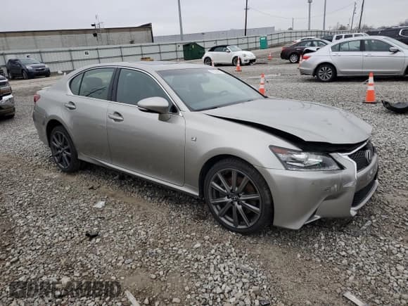 ✅ 2015 Lexus GS 350 • VIN: JTHCE1BLXFA007891 • Лот: 93354485. Опубликован ранее на Copart с пробегом 75 297 миль. Бесплатный доступ к архиву аукционных продаж из США и подробный отчёт об истории автомобиля на DreamBid. Изображение 4.