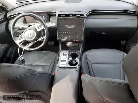 ✅ 2023 Hyundai Tucson Limited • VIN: 5NMJECAE2PH189892 • Lot: 80571524. Wystawiony na Copart z przebiegiem 30 810 mil. Bezpłatny archiwum sprzedaży aukcyjnych z USA i szczegółowy raport historii pojazdu na DreamBid. Zdjęcie 8.