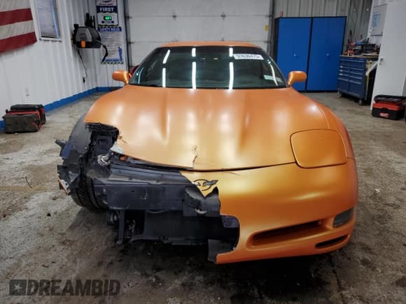 ✅ 1999 Chevrolet Corvette • VIN: 1G1YY22G3X5131642 • Lot: 93630475. Wystawiony na Copart z przebiegiem 107 023 mil. Bezpłatny archiwum sprzedaży aukcyjnych z USA i szczegółowy raport historii pojazdu na DreamBid. Zdjęcie 5.