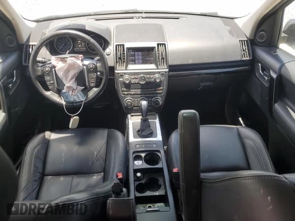 ✅ 2013 Land Rover LR2 HSE Lux • VIN: SALFT2BGXDH311989 • Лот: 65411905. Опубликован ранее на Copart с пробегом 133 816 миль. Бесплатный доступ к архиву аукционных продаж из США и подробный отчёт об истории автомобиля на DreamBid. Изображение 8.
