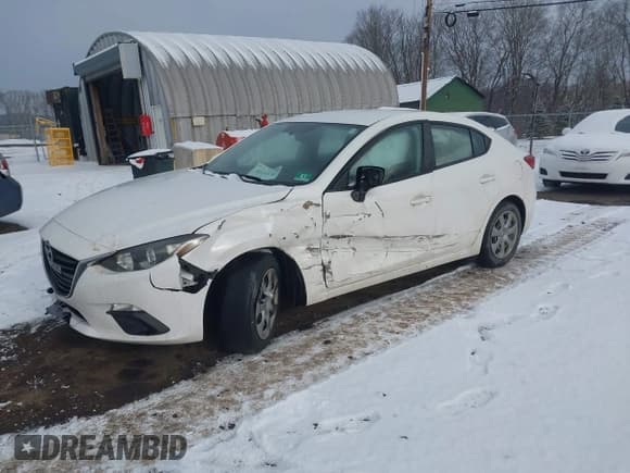 ✅ 2014 Mazda 3 i SV • VIN: JM1BM1T71E1147361 • Лот: 41490783. Опубликован ранее на IAAI с пробегом 107 867 миль. Бесплатный доступ к архиву аукционных продаж из США и подробный отчёт об истории автомобиля на DreamBid. Изображение 2.