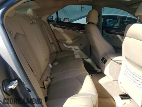 ✅ 2012 Cadillac CTS Performance • VIN: 1G6DM5E30C0126016 • Lot: 81252265. Wystawiony na Copart z przebiegiem 40 074 mil. Bezpłatny archiwum sprzedaży aukcyjnych z USA i szczegółowy raport historii pojazdu na DreamBid. Zdjęcie 10.