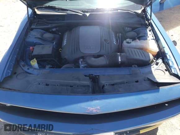 ✅ 2023 Dodge Challenger R/T • VIN: 2C3CDZBT8PH558864 • Lot: 54224234. Wystawiony na Copart z przebiegiem 28 958 mil. Bezpłatny archiwum sprzedaży aukcyjnych z USA i szczegółowy raport historii pojazdu na DreamBid. Zdjęcie 11.