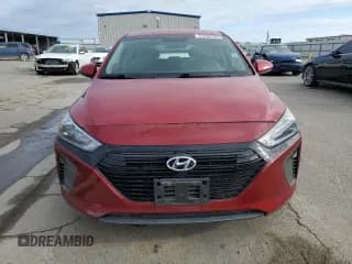 ✅ 2019 Hyundai Ioniq Blue • VIN: KMHC65LC3KU168995 • Lot: 51442265. Wystawiony na Copart z przebiegiem 147 594 mil. Bezpłatny archiwum sprzedaży aukcyjnych z USA i szczegółowy raport historii pojazdu na DreamBid. Zdjęcie 5.