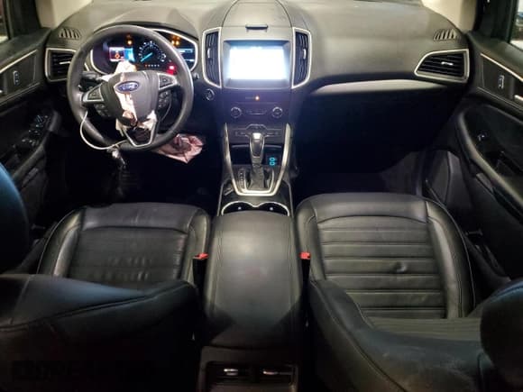 ✅ 2016 Ford Edge SEL • VIN: 2FMPK4J93GBC57932 • Lot: 64183405. Wystawiony na Copart z przebiegiem 64 347 mil. Bezpłatny archiwum sprzedaży aukcyjnych z USA i szczegółowy raport historii pojazdu na DreamBid. Zdjęcie 8.