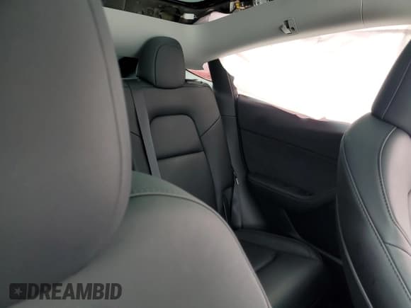 ✅ 2024 Tesla Model Y Long Range • VIN: 7SAYGAEE8RF120476 • Лот: 87442775. Опубликован ранее на Copart с пробегом Не указан. Бесплатный доступ к архиву аукционных продаж из США и подробный отчёт об истории автомобиля на DreamBid. Изображение 11.