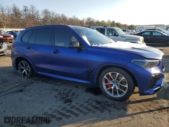 ✅ 2021 BMW X5 M • VIN: 5YMJU0C08M9D82830 • Lot: 86251964. Wystawiony na Copart z przebiegiem 47 662 mil. Bezpłatny archiwum sprzedaży aukcyjnych z USA i szczegółowy raport historii pojazdu na DreamBid. Zdjęcie 4.
