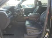 ✅ 2015 Chevrolet Suburban LT • VIN: 1GNSKJKC3FR599732 • Lot: 70787324. Wystawiony na Copart z przebiegiem 161 198 mil. Bezpłatny archiwum sprzedaży aukcyjnych z USA i szczegółowy raport historii pojazdu na DreamBid. Zdjęcie 7.