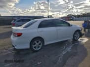 ✅ 2011 Toyota Corolla S • VIN: 2T1BU4EE8BC596721 • Lot: 93761525. Wystawiony na Copart z przebiegiem 114 033 mil. Bezpłatny archiwum sprzedaży aukcyjnych z USA i szczegółowy raport historii pojazdu na DreamBid. Zdjęcie 3.