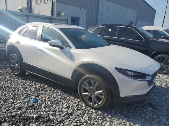 ✅ 2024 Mazda CX-30 S Carbon Edition • VIN: 3MVDMBCM6RM602930 • Лот: 53985915. Опубликован ранее на Copart с пробегом 15 603 миль. Бесплатный доступ к архиву аукционных продаж из США и подробный отчёт об истории автомобиля на DreamBid. Изображение 4.