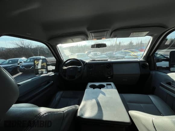 ✅ 2014 Ford F-250 XL • VIN: 1FT7W2A63EEB03144 • Лот: 83950514. Опубликован ранее на Copart с пробегом 226 133 миль. Бесплатный доступ к архиву аукционных продаж из США и подробный отчёт об истории автомобиля на DreamBid. Изображение 9.