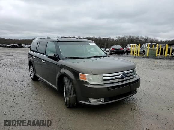 ✅ 2011 Ford Flex SEL • VIN: 2FMHK6CC9BBD13809 • Lot: 60803244. Listed on Copart with 168,183 mi. Free auction sales archive from the USA and detailed vehicle history report at DreamBid. Image 12.